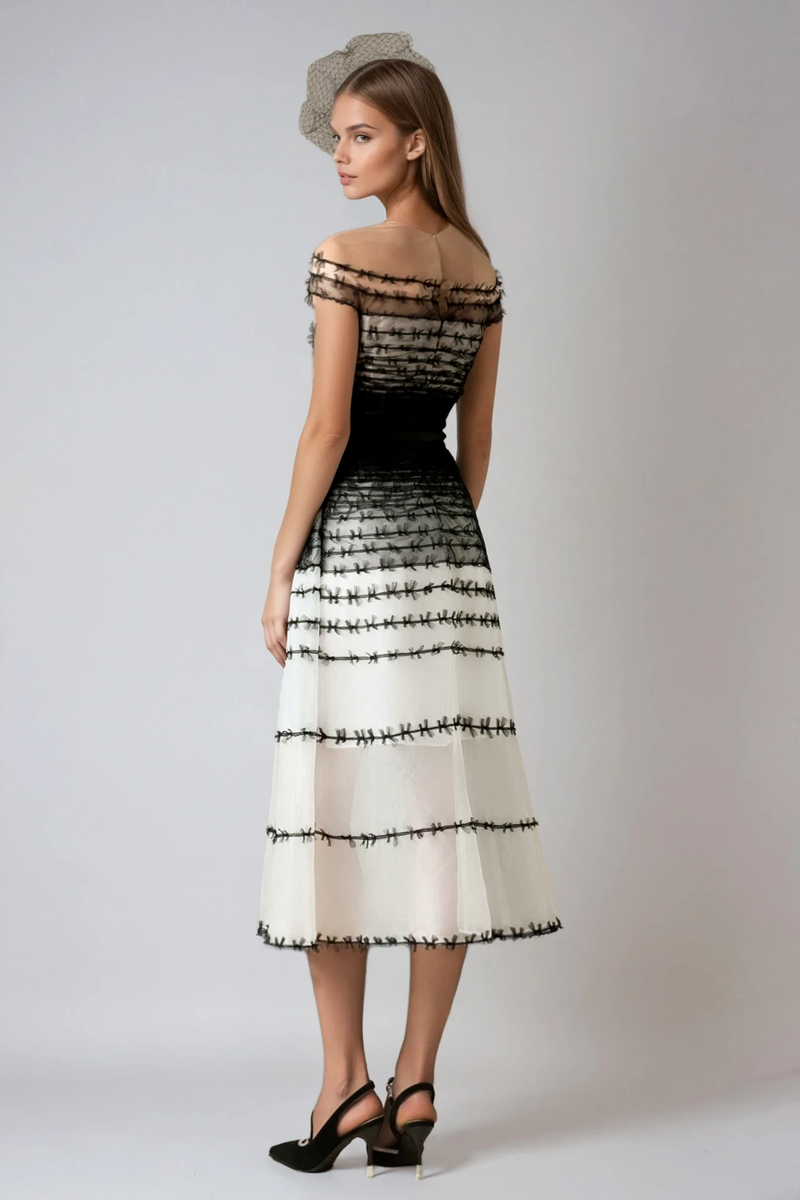 Sophisticated Dress with a Clean Classic Look