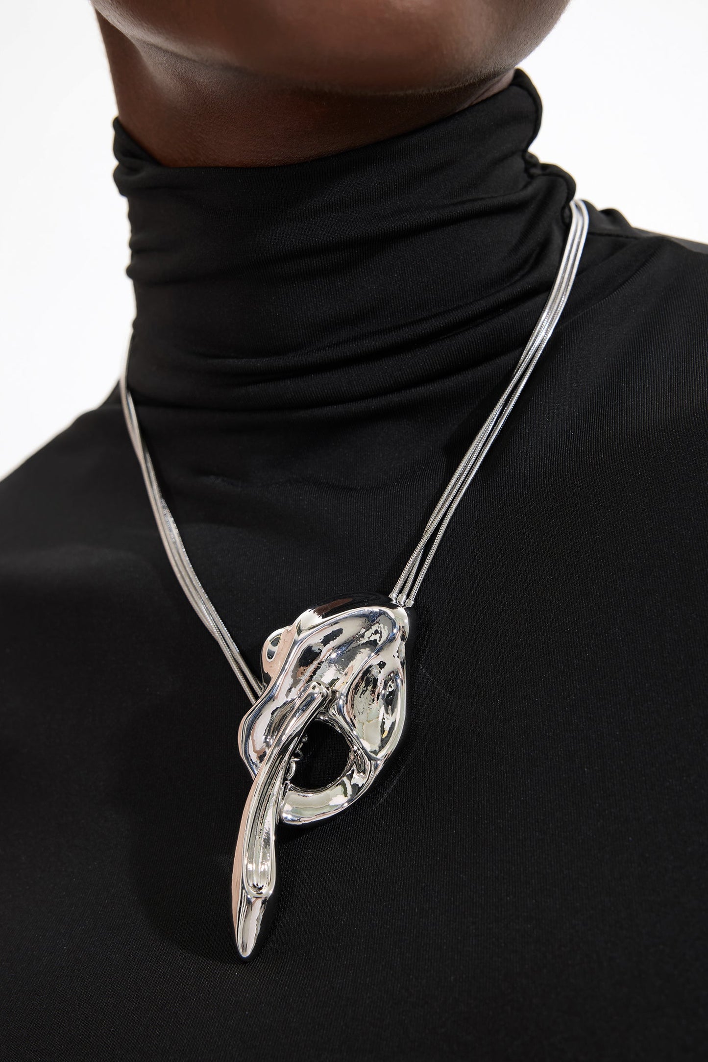 Polished Garment with an Effortless Classic Look