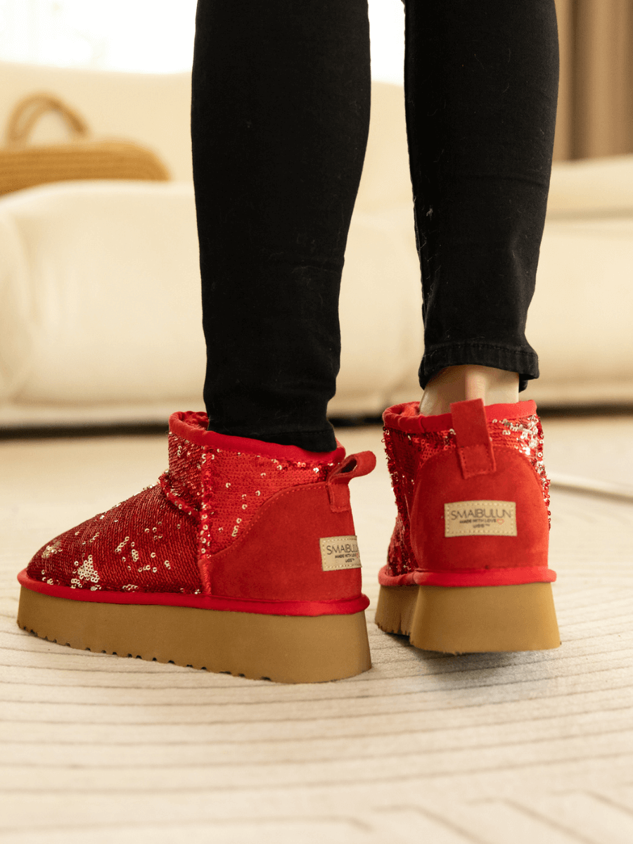 Classic Vintage Boots with a Flattering Fit