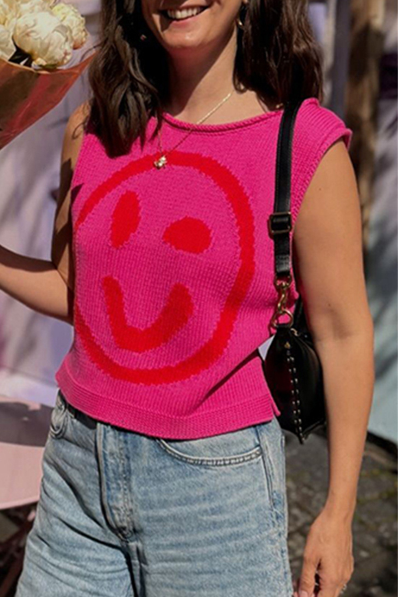 Beautifully Finished Top in a Timeless Design