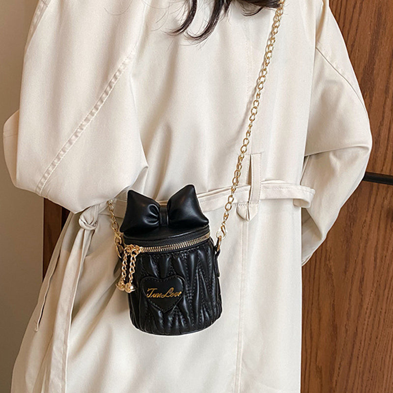 Effortlessly Elegant Bag with a Timeless Design