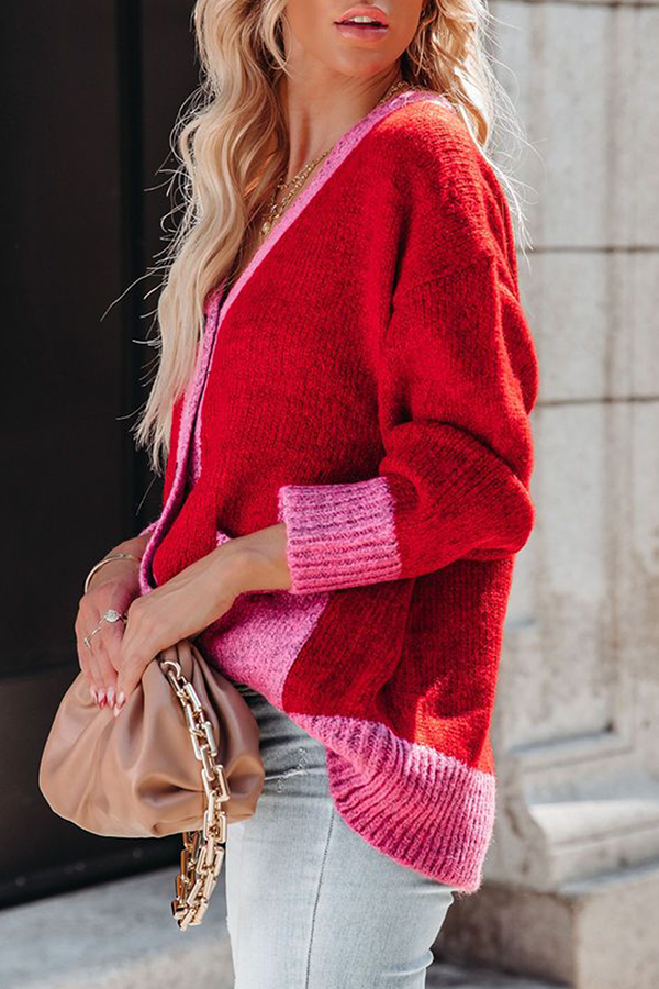 Classic Vintage Sweater with a Flattering Fit