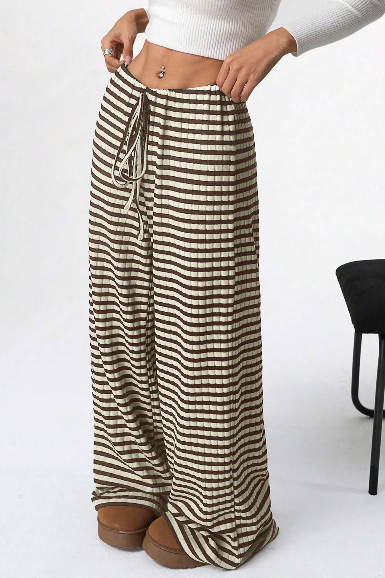 Classic Vintage Pants with a Flattering Fit