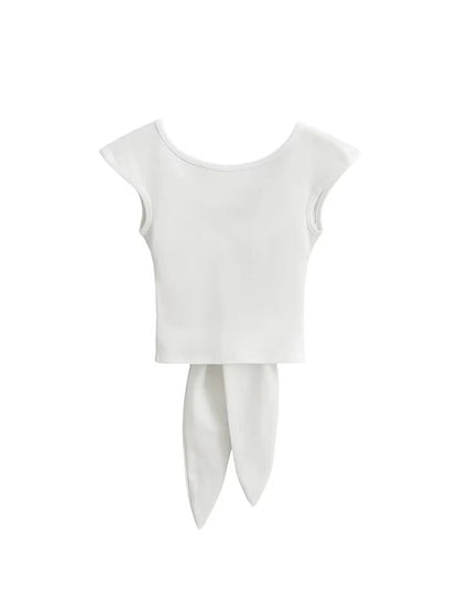Polished Top with an Effortless Classic Look