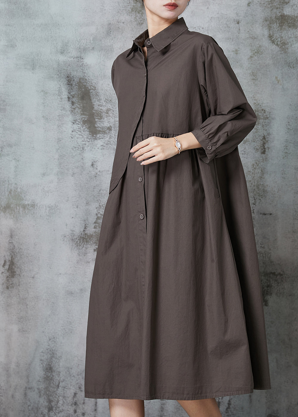 Beautifully Crafted Dress in a Classic Style