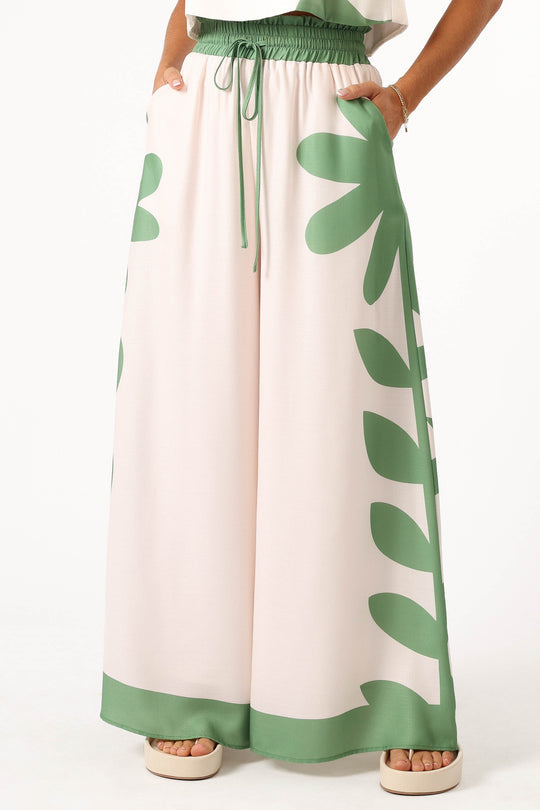 A Vintage Style Garment with Delicate Timeless Details