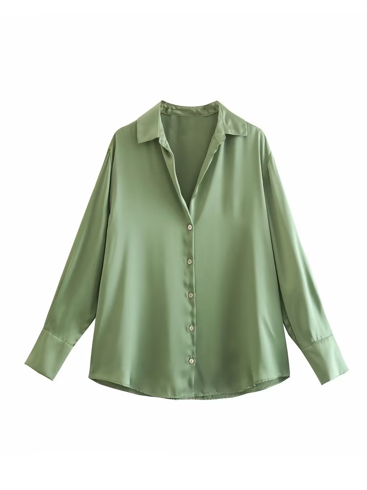 Effortlessly Elegant Blouse with a Timeless Design