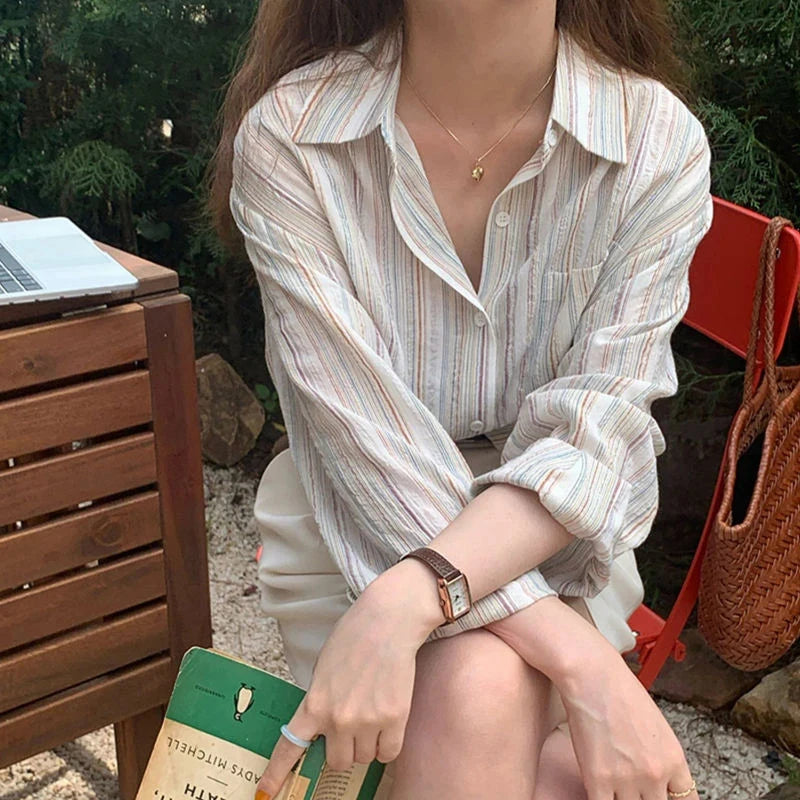 Beautifully Crafted Blouse in a Classic Style