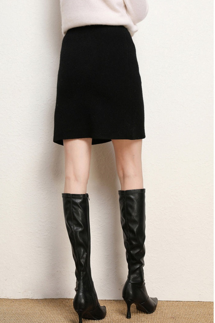Gracefully Styled Garment for Any Occasion