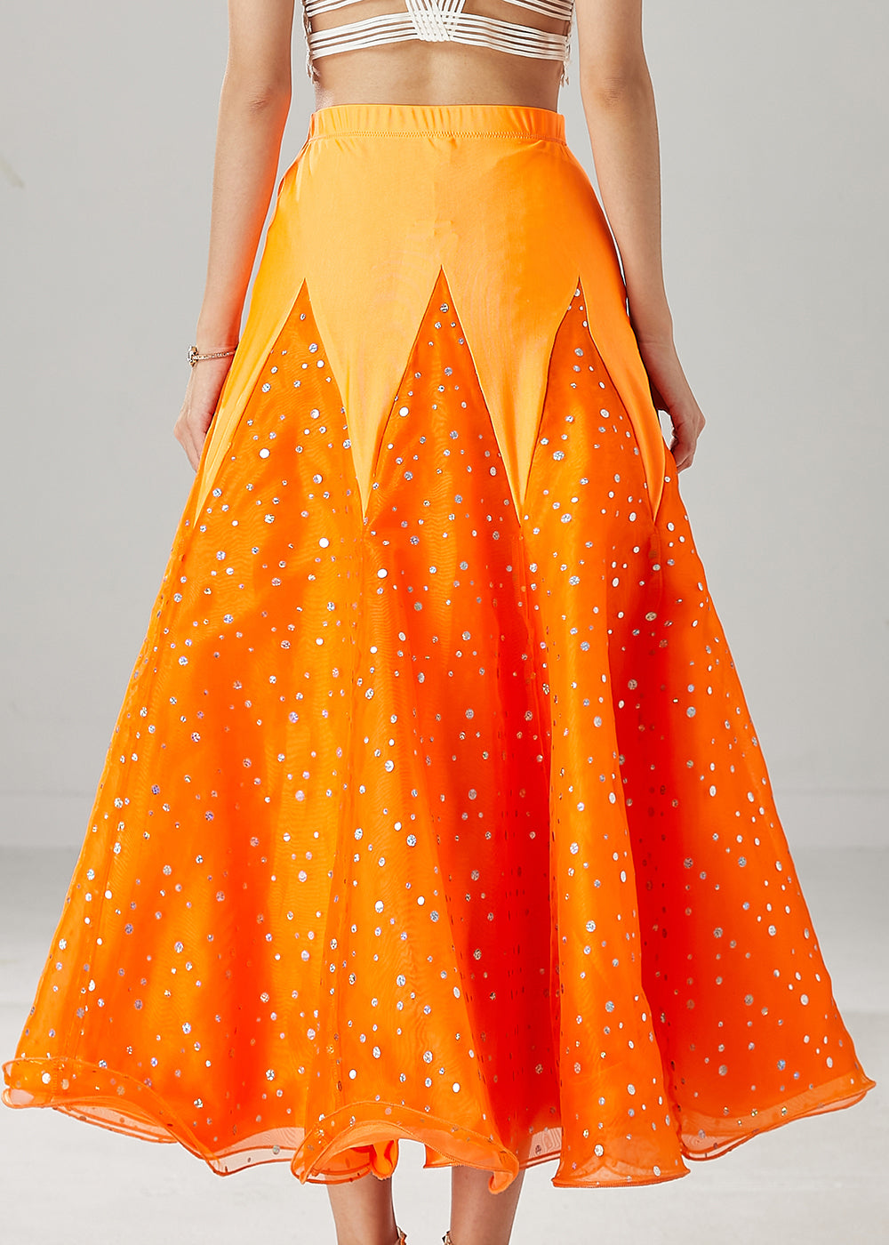Gracefully Styled Garment for Any Occasion