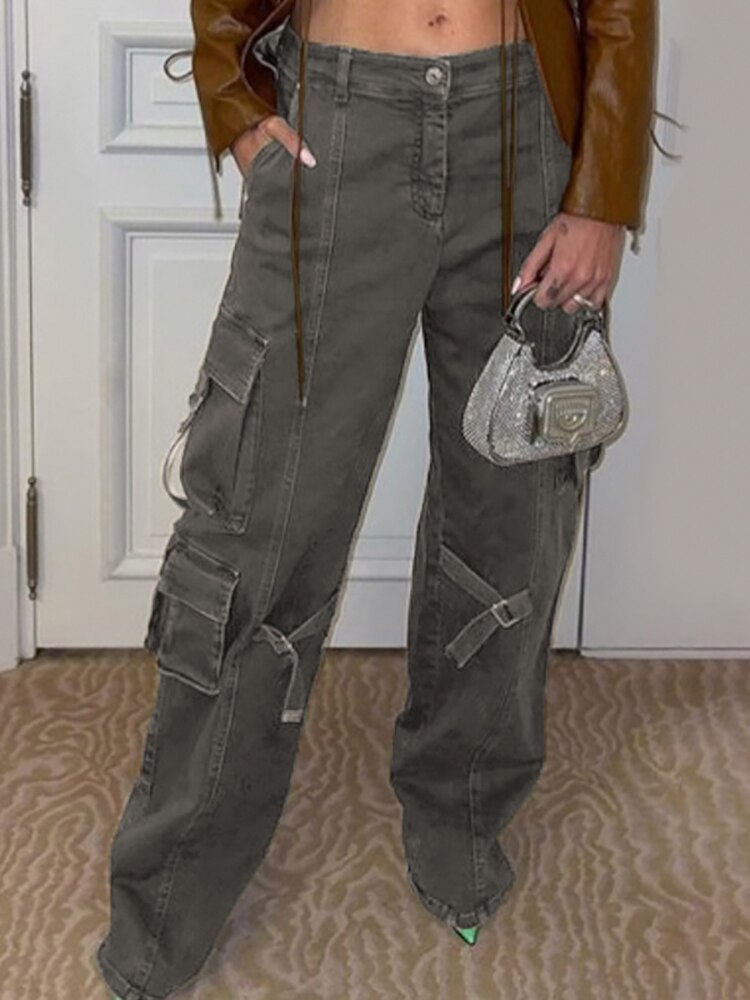 Sophisticated Trousers with a Clean Classic Look