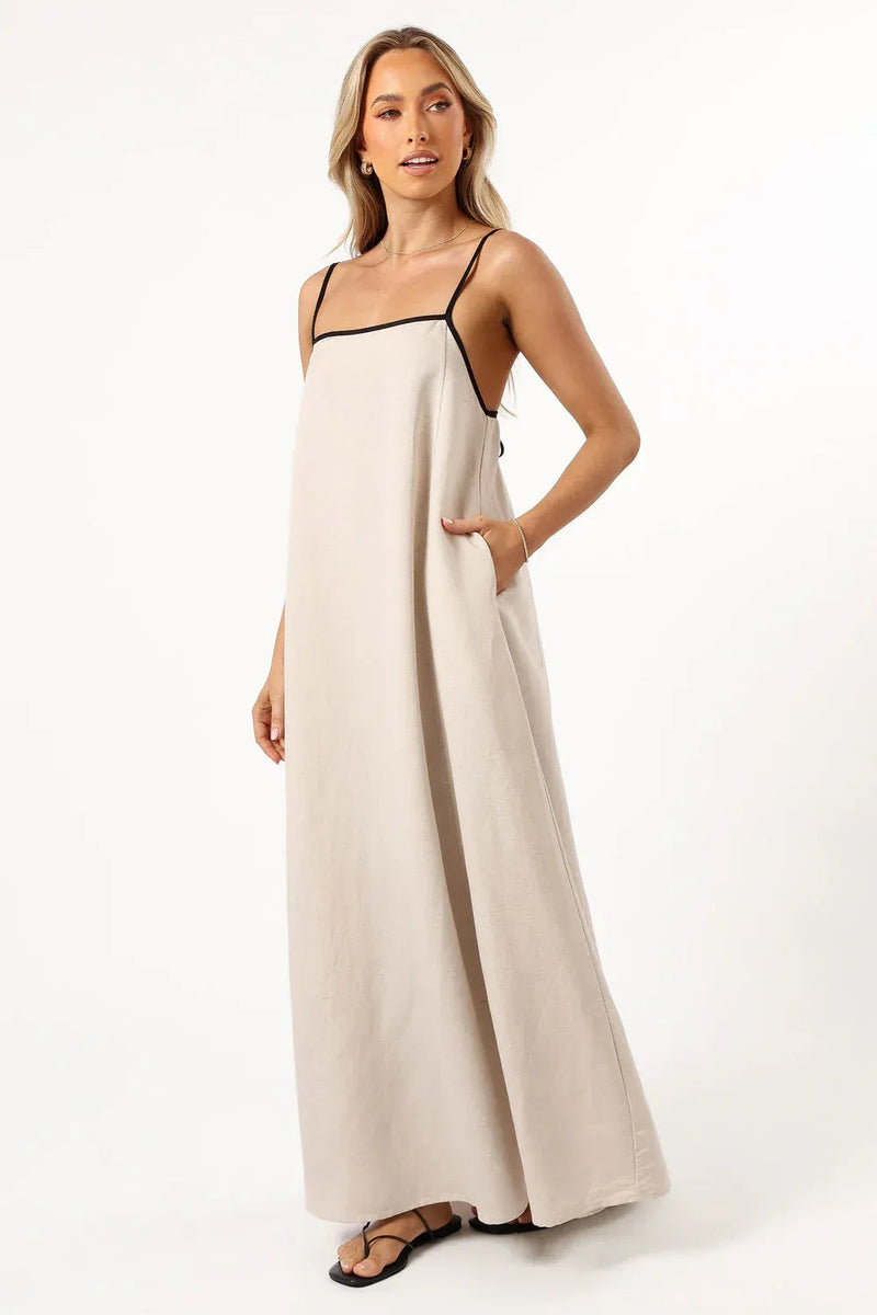 Classic Vintage Garment with a Flattering Fit