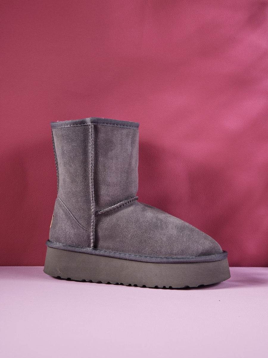 Sophisticated Boots with a Clean Classic Look