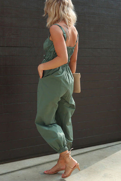 Well Tailored Garment with a Graceful Silhouette