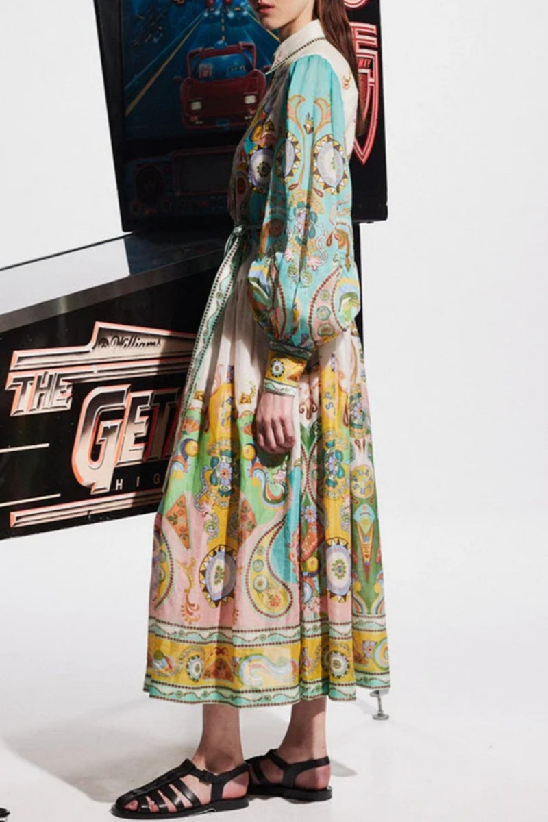 Classic Vintage & Enduringly Stylish Dress