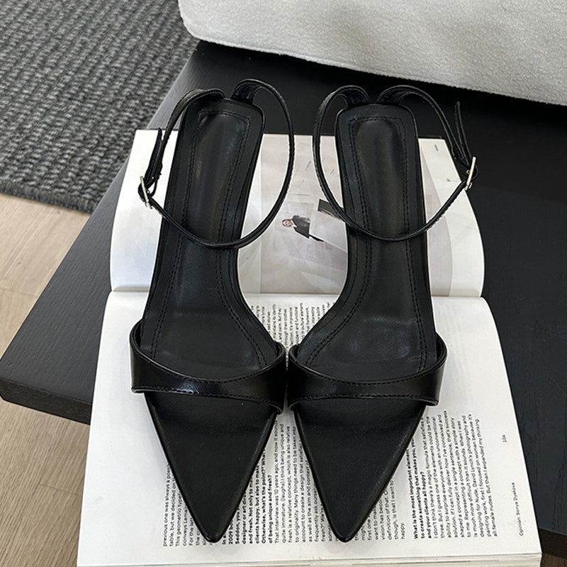 Polished Heels with an Effortless Classic Look