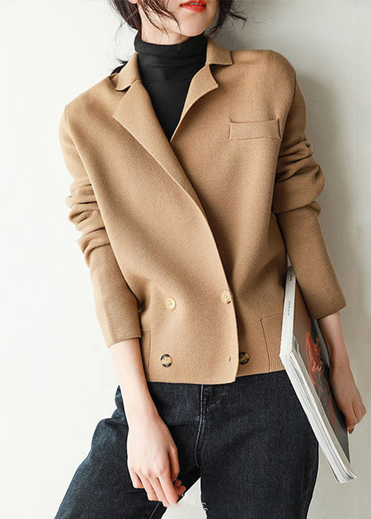Polished Coat with an Effortless Classic Look