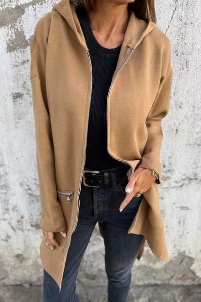 Effortlessly Elegant Garment with a Timeless Design