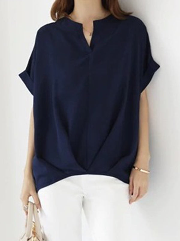 Well Tailored T-Shirt with a Graceful Silhouette