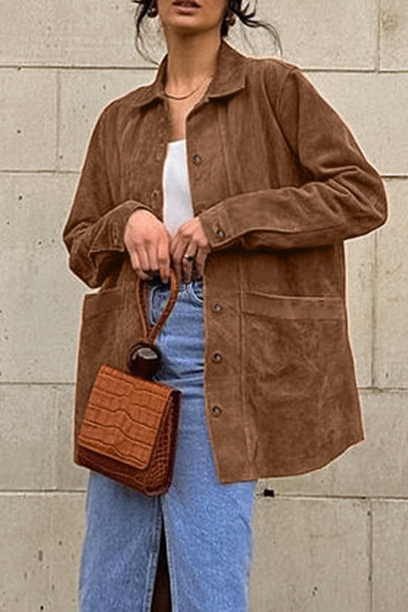 Effortlessly Elegant Garment with a Timeless Design