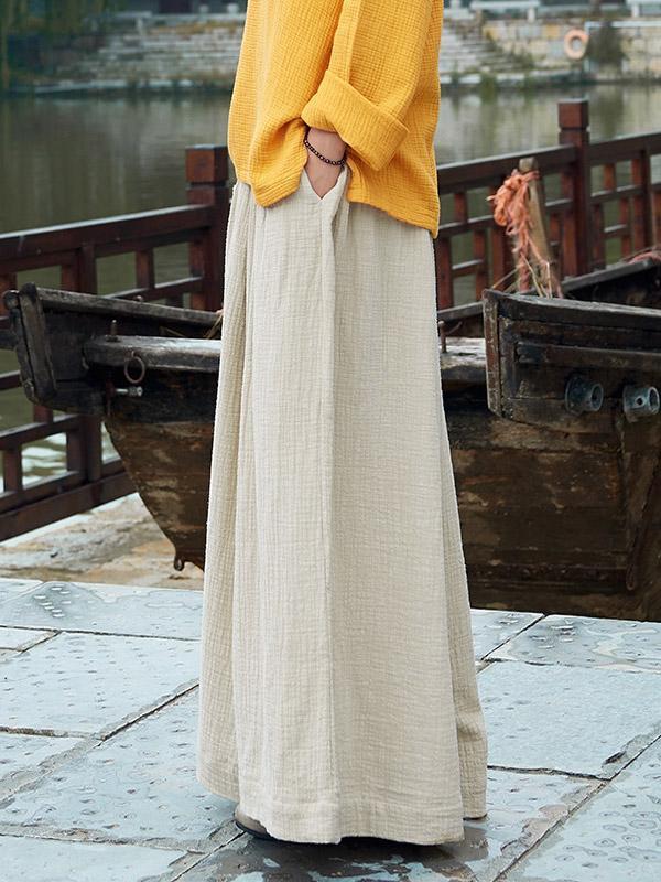 Effortlessly Elegant Pants with a Timeless Design