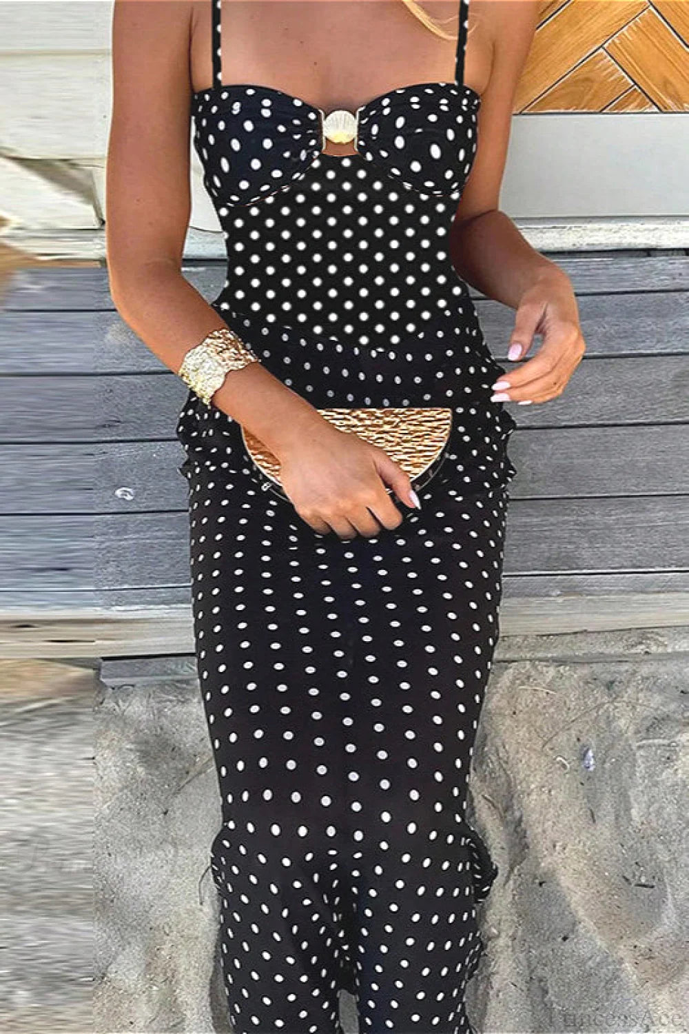 Classic Vintage & Enduringly Stylish Dress