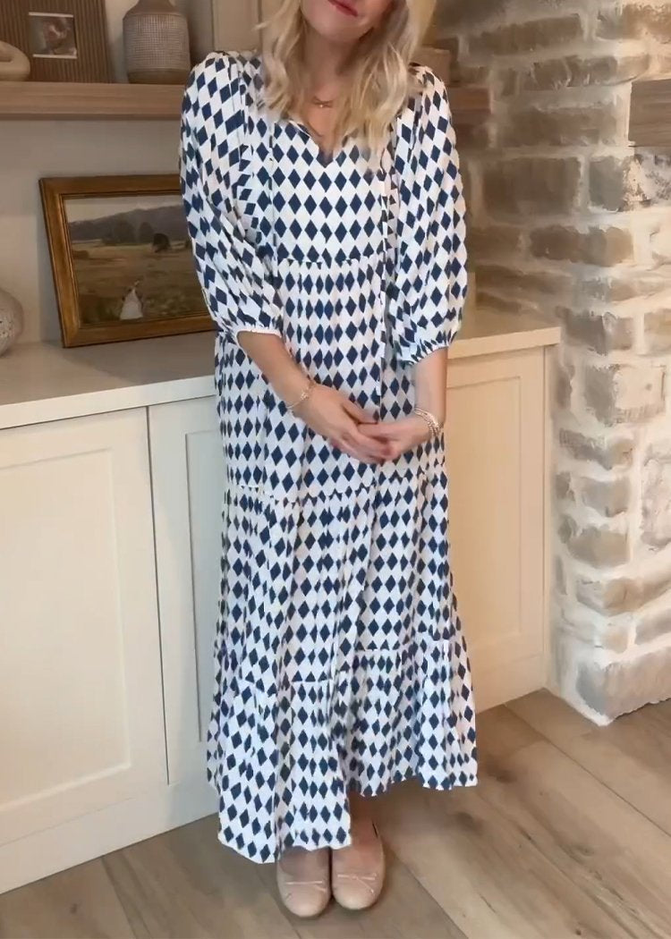 Classic Vintage & Enduringly Stylish Dress
