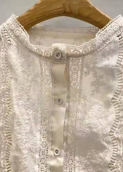 Well Tailored Shirt with a Graceful Silhouette