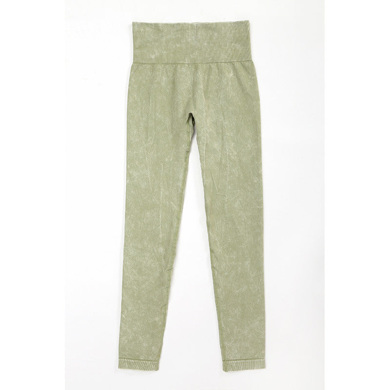 Sophisticated Garment with a Clean Classic Look