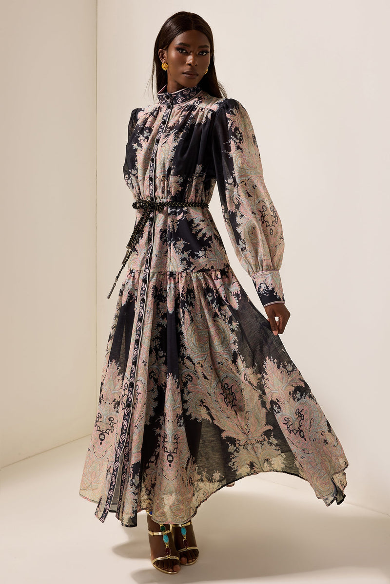 Classic Vintage & Enduringly Stylish Dress