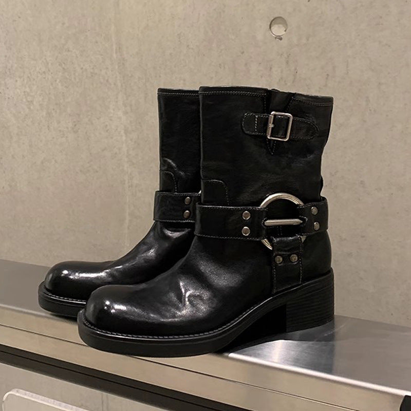 Classic Vintage Boots with a Flattering Fit