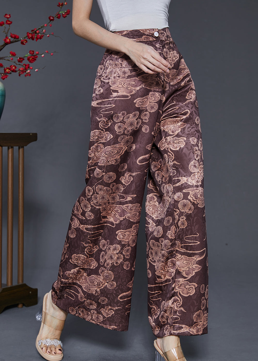 Beautifully Finished Pants in a Timeless Design