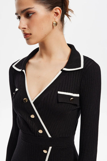 Well Tailored Dress with a Graceful Silhouette