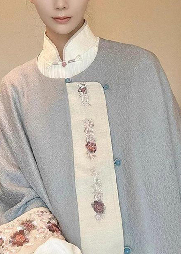 Elegantly Styled Jacket for Everyday Wear