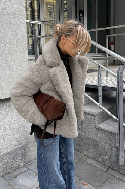 Sophisticated Coat with a Clean Classic Look