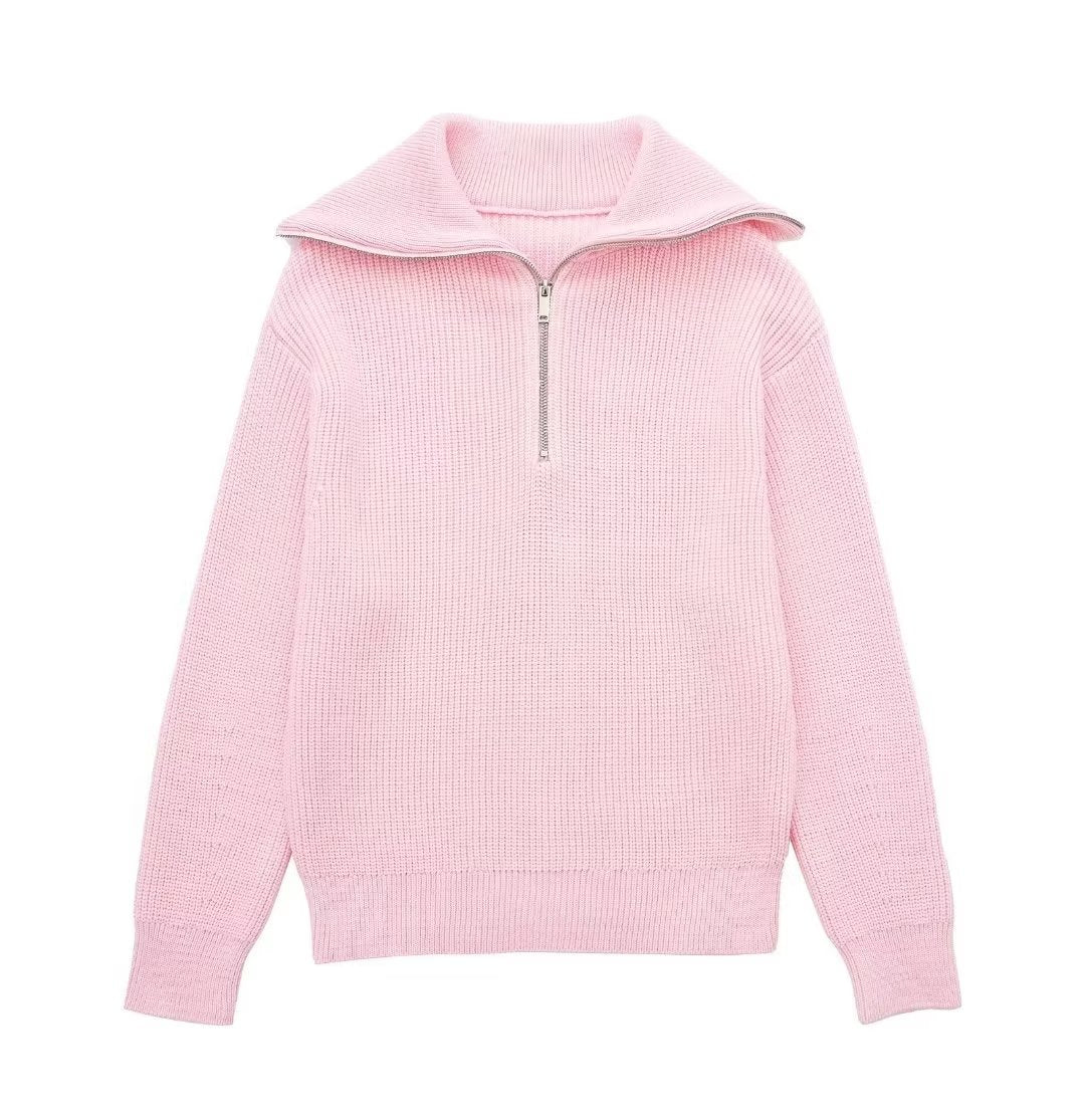 Classic Vintage Sweater with a Flattering Fit