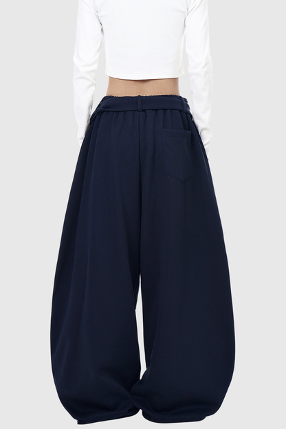 Beautifully Finished Pants in a Timeless Design