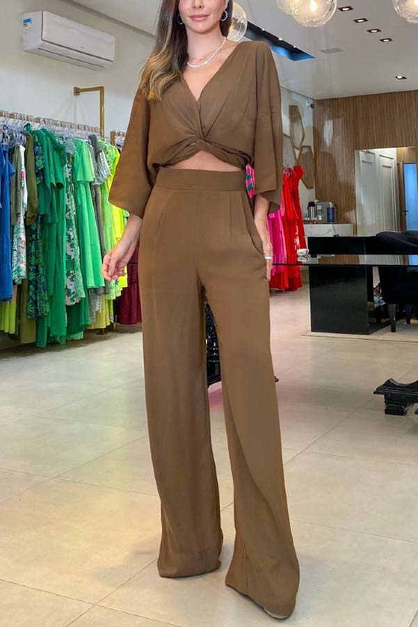 Vintage Inspired Pants with a Contemporary Edge