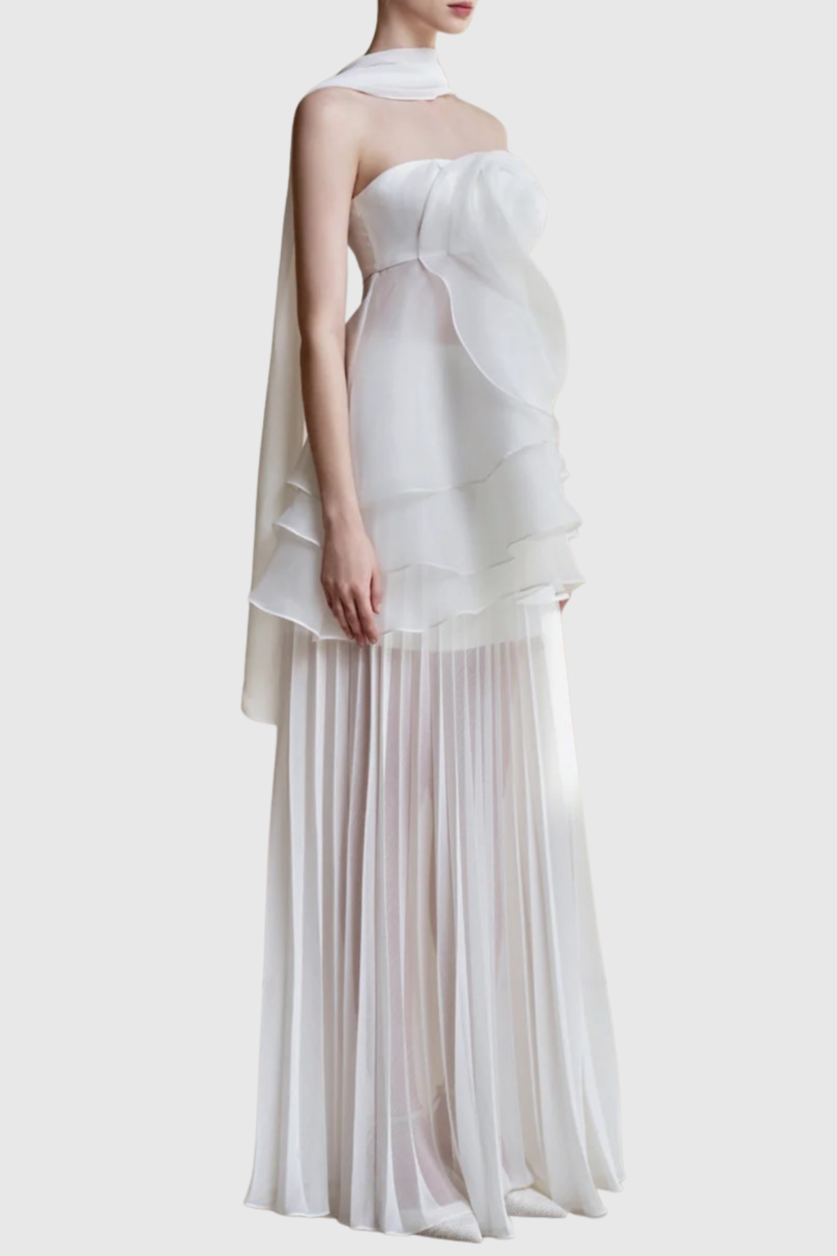 Effortlessly Elegant Dress with a Timeless Design