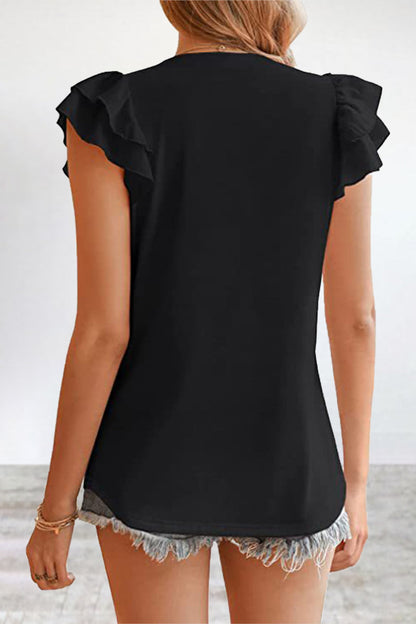 Well Tailored T-Shirt with a Graceful Silhouette
