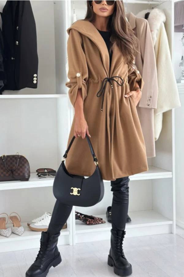 Classic Vintage & Enduringly Stylish Coat