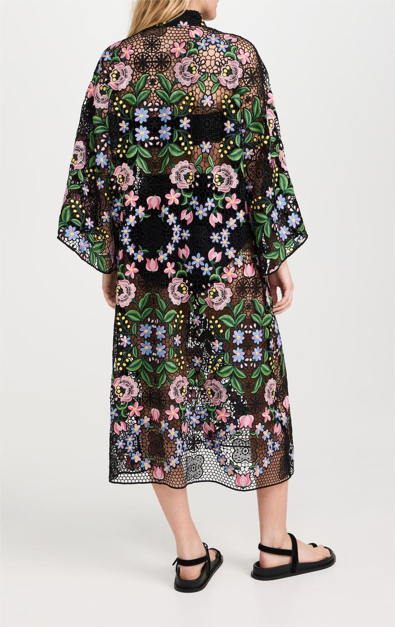 Well Tailored Garment with a Graceful Silhouette
