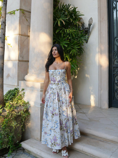 A Vintage Style Dress with Delicate Timeless Details