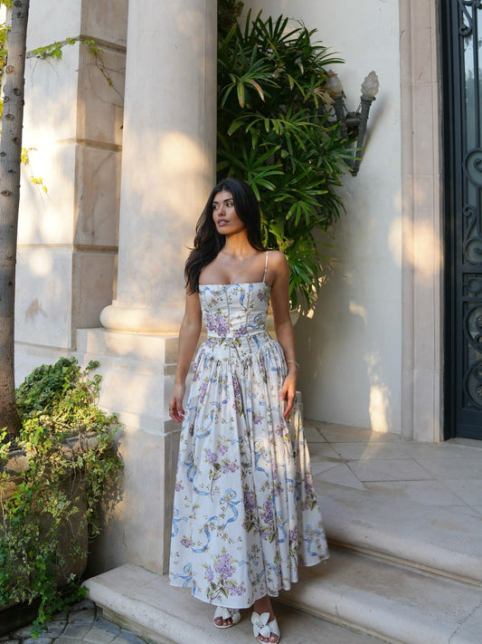 A Vintage Style Dress with Delicate Timeless Details