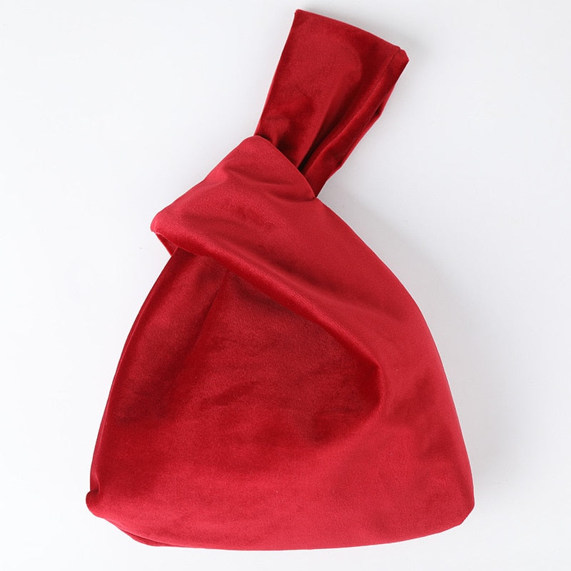 Classic Vintage Bag with a Flattering Fit