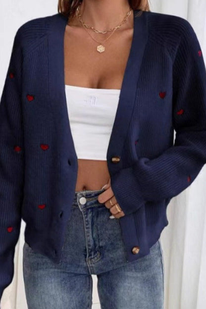 Well Tailored Cardigan with a Graceful Silhouette