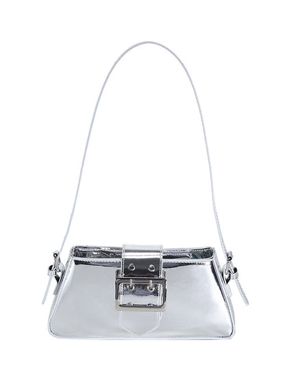Effortlessly Elegant Bag with a Timeless Design