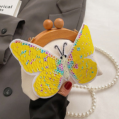 Gracefully Styled Bag for Any Occasion