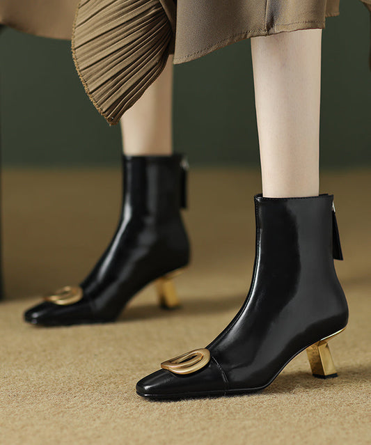 Polished Boots with an Effortless Classic Look