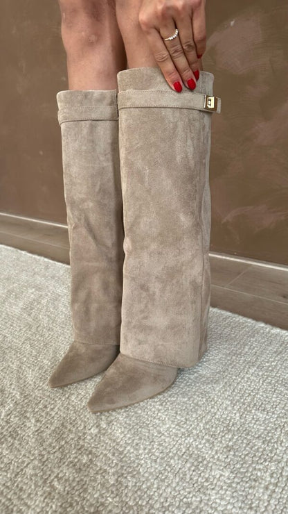 Sophisticated Boots with a Clean Classic Look